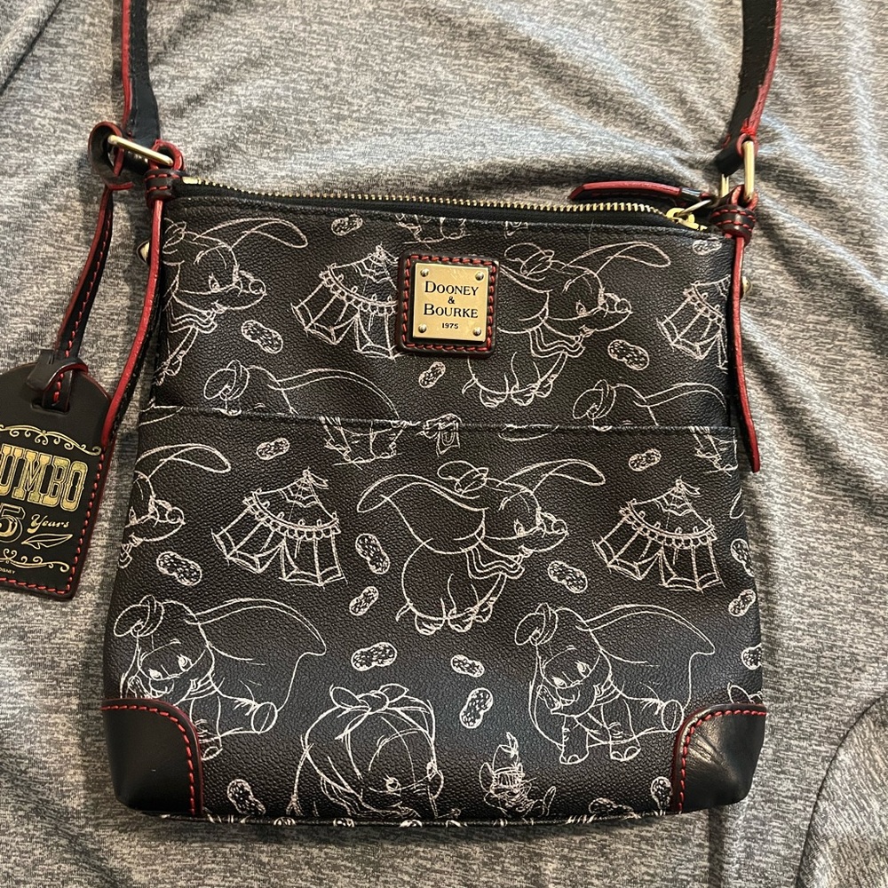 Disney Dooney And Bourke Dumbo Crossbody. Gem